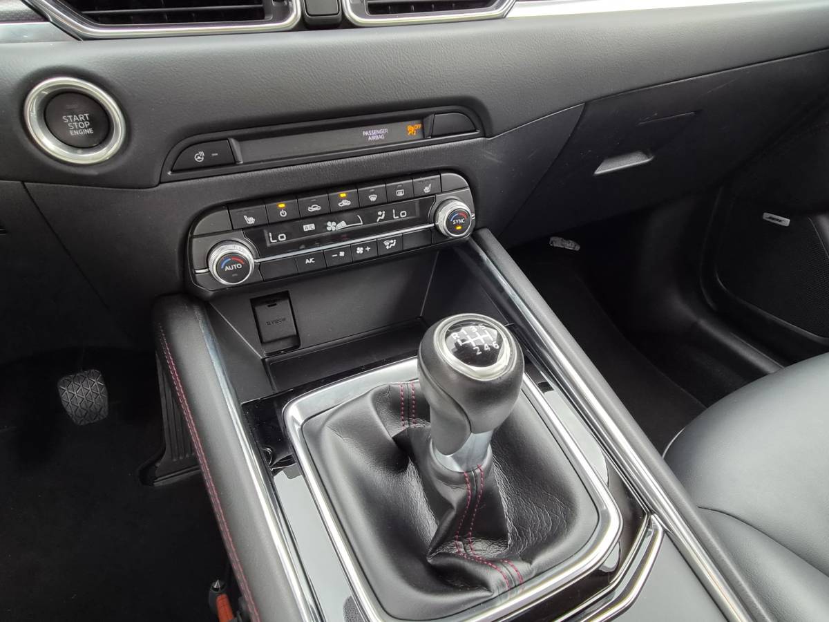 Mazda CX-5 Mazda CX-5 2.0 SkyActiv-G 165 Sportive APPLE CARPLAY / ANDROID | RONDOMZICHT CAMERA | NAVI | LED | 19 INCH LMV AFN TREKHAAK | WINTERPAKKET | BOSE