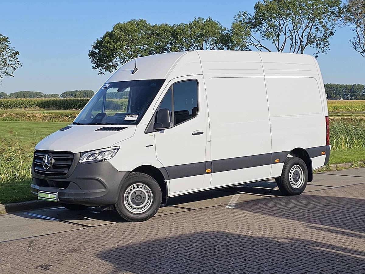 Mercedes-Benz eSprinter MERCEDES-BENZ ESPRINTER 314 l2h2 81 kwh led