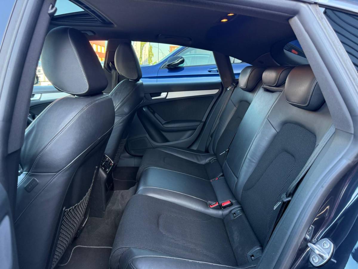 Audi A5 Audi A5 Sportback 1.8 TFSI S Edition | 3E EIGENAAR | 3/6/12 MND GARANTIE | SCHUIFDAK | AUTOMAAT | CRUISE | AIRCO | NAVI | S-LINE | XENON |