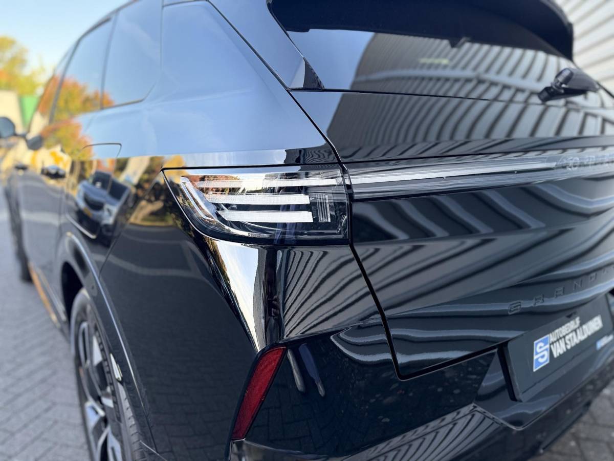 Opel Grandland Opel Grandland 1.6 Turbo Plug-in-Hybrid GS  NIEUW BINNEN |360 Camera | PDC | Stoelverwarming | Stuurverwarming | NAVI | Draadloos tel opladen | ECC | Apple carplay |