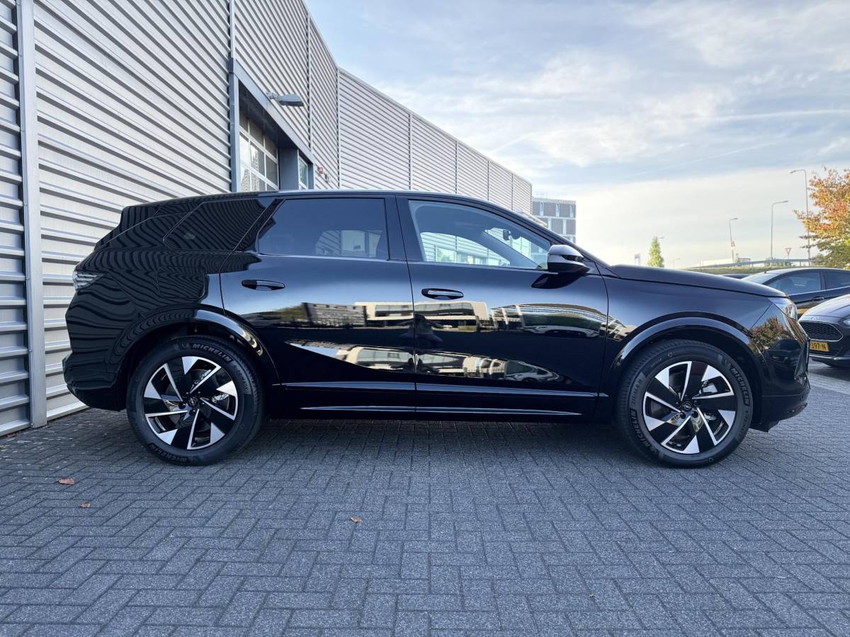Opel Grandland Opel Grandland 1.6 Turbo Plug-in-Hybrid GS  NIEUW BINNEN |360 Camera | PDC | Stoelverwarming | Stuurverwarming | NAVI | Draadloos tel opladen | ECC | Apple carplay |