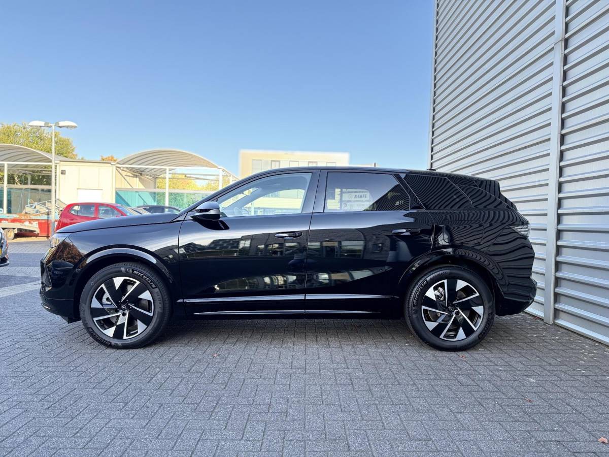 Opel Grandland Opel Grandland 1.6 Turbo Plug-in-Hybrid GS  NIEUW BINNEN |360 Camera | PDC | Stoelverwarming | Stuurverwarming | NAVI | Draadloos tel opladen | ECC | Apple carplay |