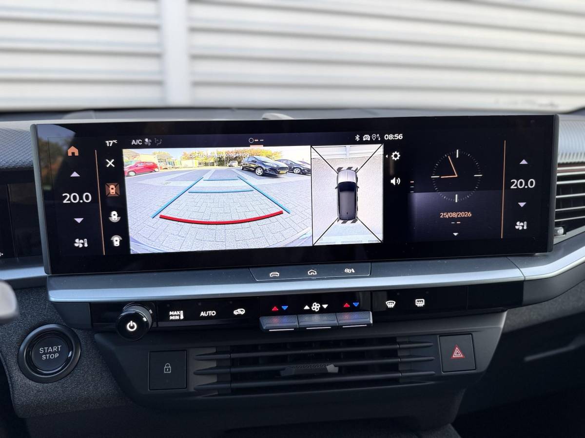 Opel Grandland Opel Grandland 1.6 Turbo Plug-in-Hybrid GS  NIEUW BINNEN |360 Camera | PDC | Stoelverwarming | Stuurverwarming | NAVI | Draadloos tel opladen | ECC | Apple carplay |