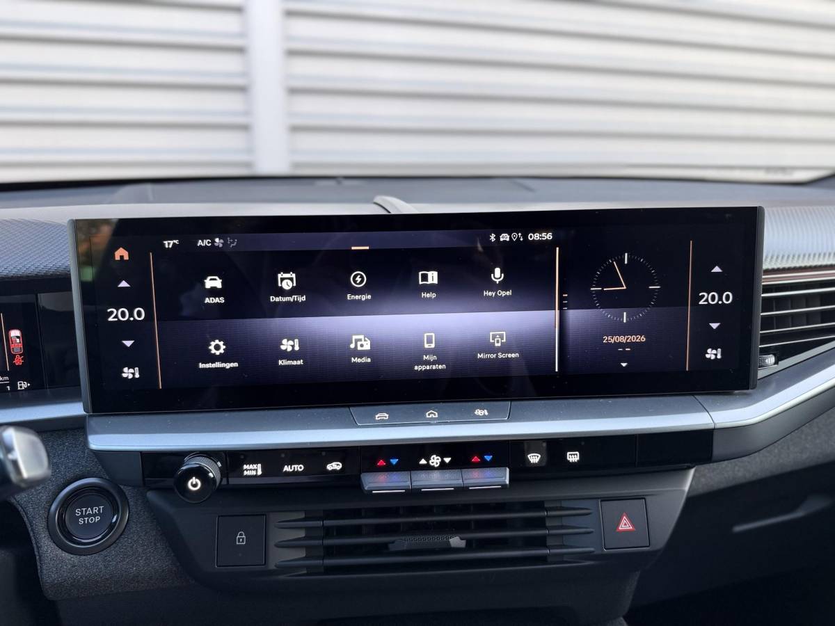Opel Grandland Opel Grandland 1.6 Turbo Plug-in-Hybrid GS  NIEUW BINNEN |360 Camera | PDC | Stoelverwarming | Stuurverwarming | NAVI | Draadloos tel opladen | ECC | Apple carplay |