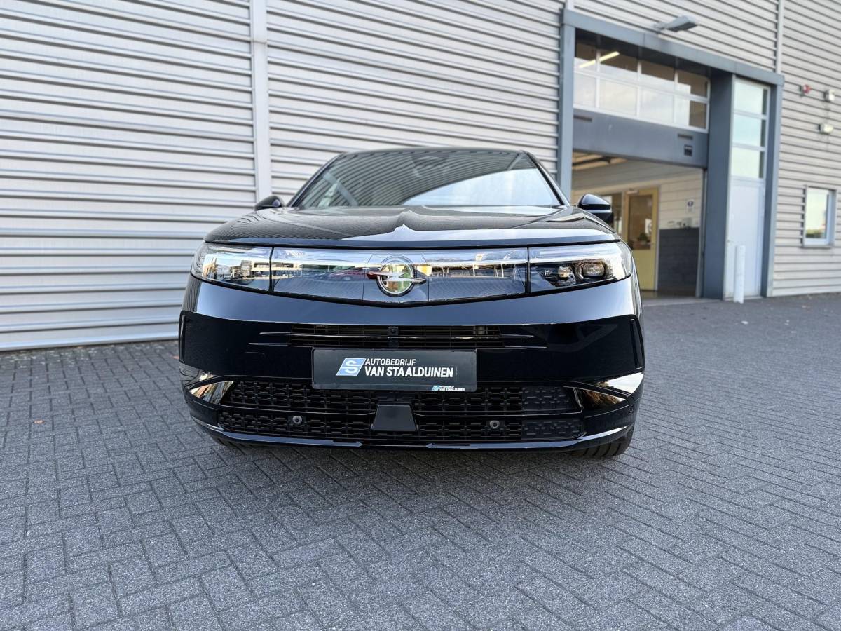 Opel Grandland Opel Grandland 1.6 Turbo Plug-in-Hybrid GS  NIEUW BINNEN |360 Camera | PDC | Stoelverwarming | Stuurverwarming | NAVI | Draadloos tel opladen | ECC | Apple carplay |