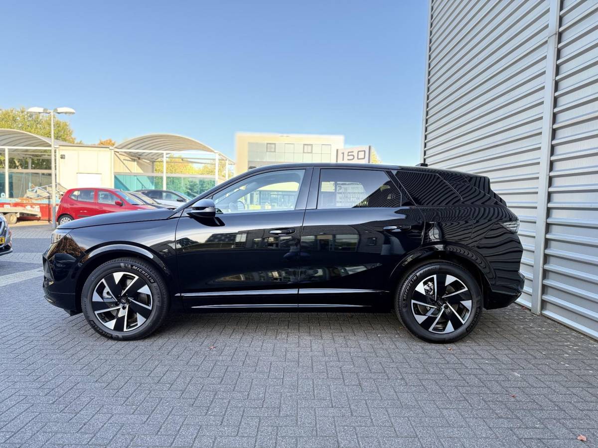 Opel Grandland Opel Grandland 1.6 Turbo Plug-in-Hybrid GS  NIEUW BINNEN |360 Camera | PDC | Stoelverwarming | Stuurverwarming | NAVI | Draadloos tel opladen | ECC | Apple carplay |