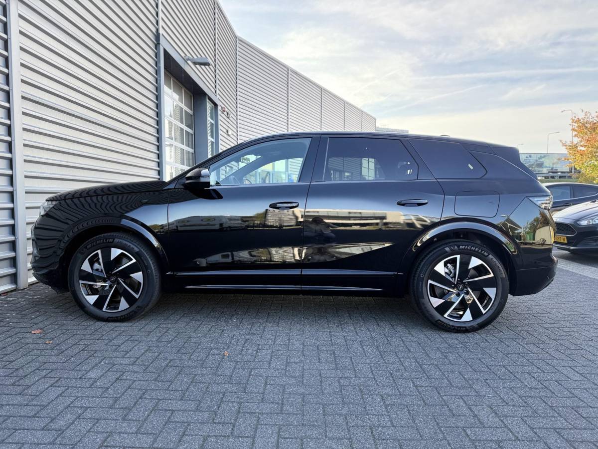 Opel Grandland Opel Grandland 1.6 Turbo Plug-in-Hybrid GS  NIEUW BINNEN |360 Camera | PDC | Stoelverwarming | Stuurverwarming | NAVI | Draadloos tel opladen | ECC | Apple carplay |