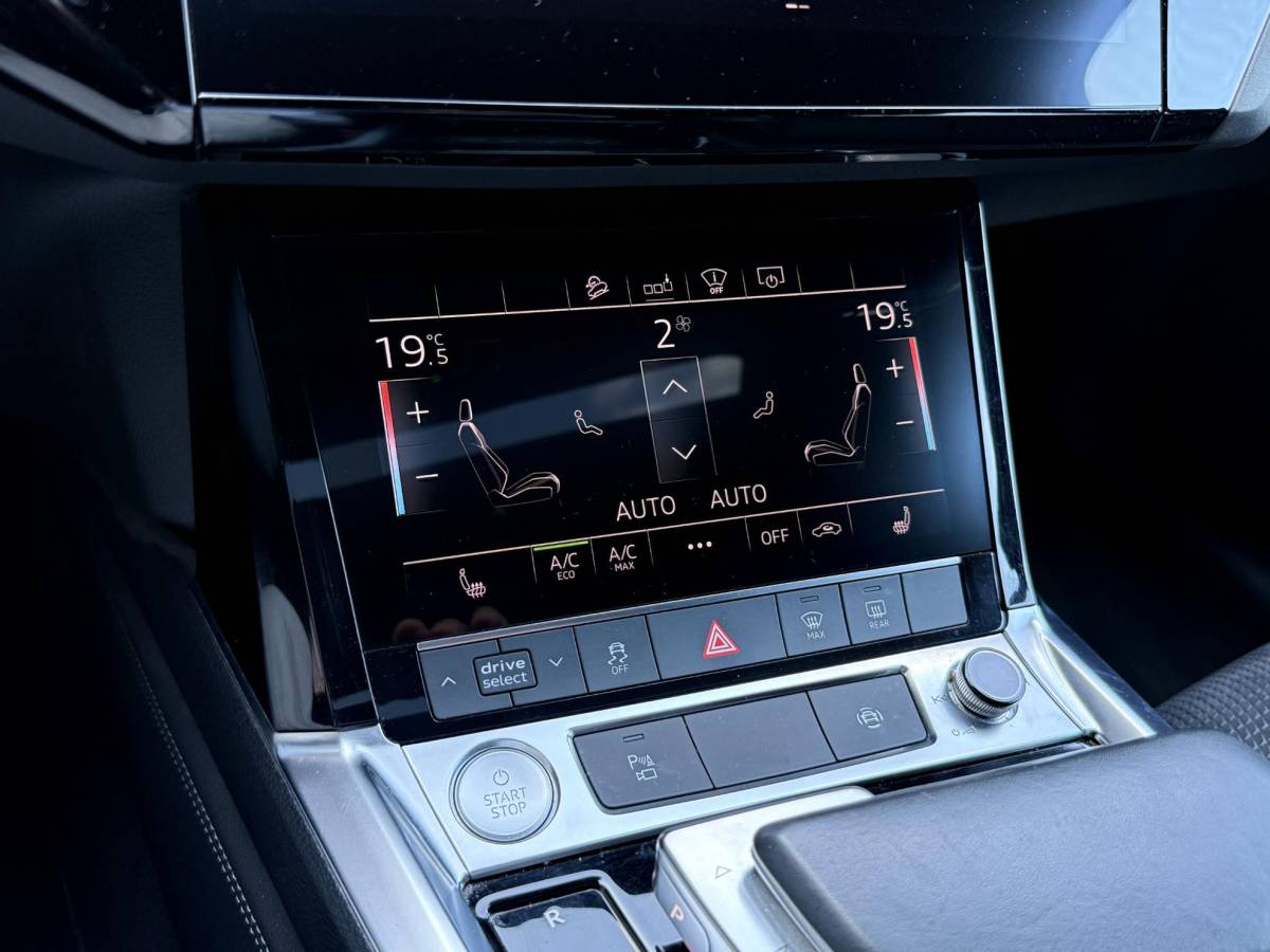 Audi e-tron Audi e-tron 55 quattro advanced Pro Line S 95 kWh