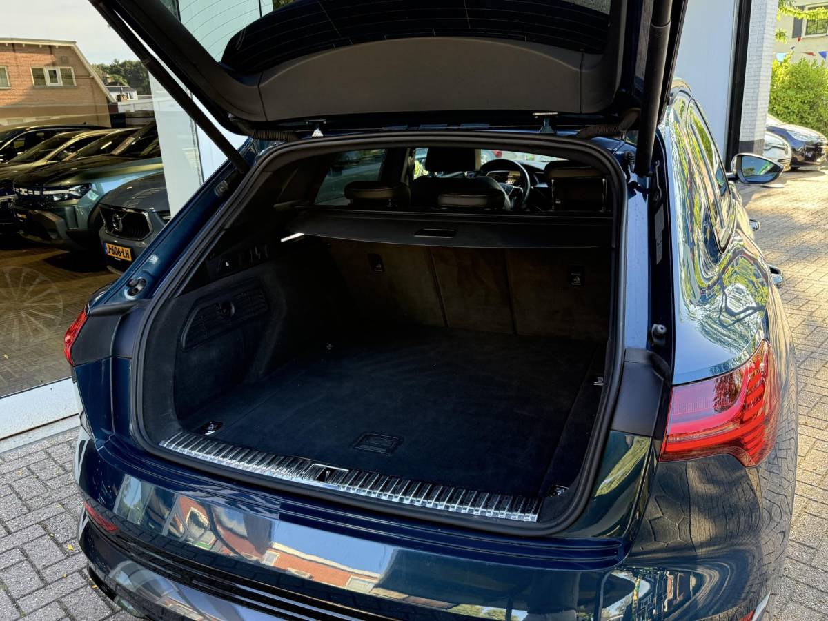 Audi e-tron Audi e-tron 55 quattro advanced Pro Line S 95 kWh