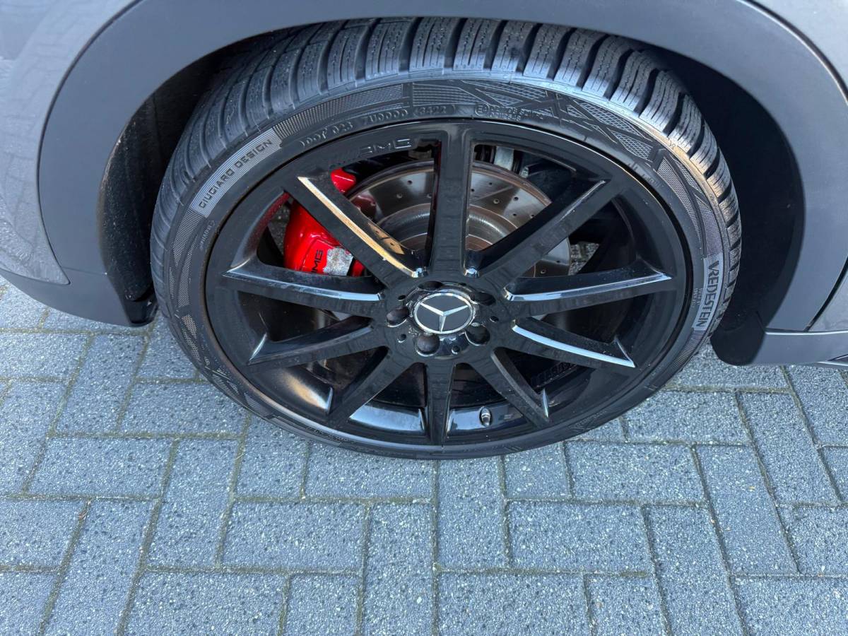 Mercedes-Benz GLA Mercedes-Benz GLA-klasse AMG 45 4MATIC | PANO | XENON | CRUISE | CAMERA | MEMORY | NAVI | LMV | HARMAN KARDON |