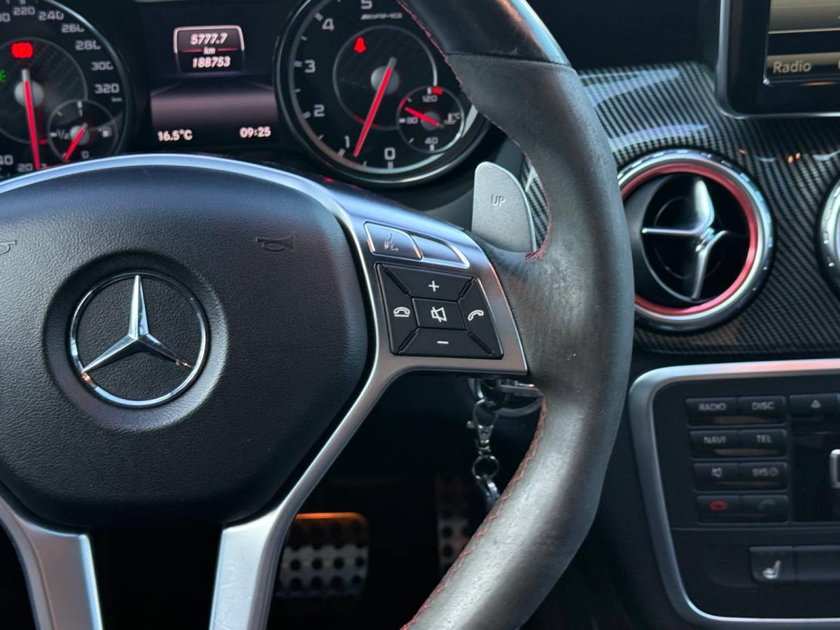 Mercedes-Benz GLA Mercedes-Benz GLA-klasse AMG 45 4MATIC | PANO | XENON | CRUISE | CAMERA | MEMORY | NAVI | LMV | HARMAN KARDON |
