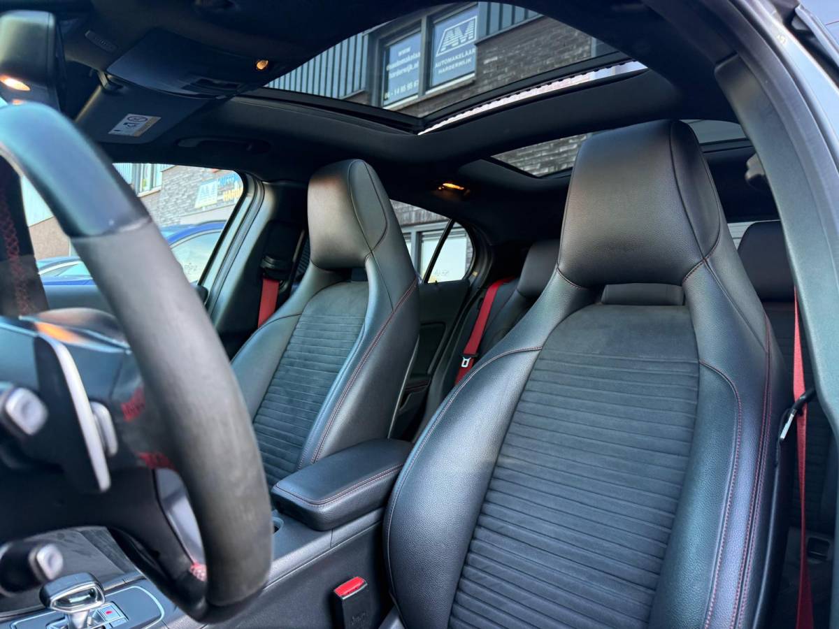Mercedes-Benz GLA Mercedes-Benz GLA-klasse AMG 45 4MATIC | PANO | XENON | CRUISE | CAMERA | MEMORY | NAVI | LMV | HARMAN KARDON |