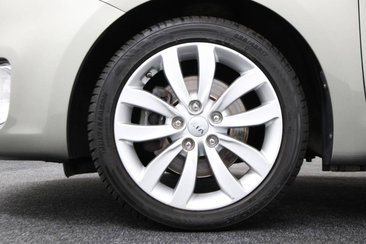 Kia Carens Kia Carens 1.6 GDi DynamicLine MPV 7-zitplaatsen/ECC/Navi