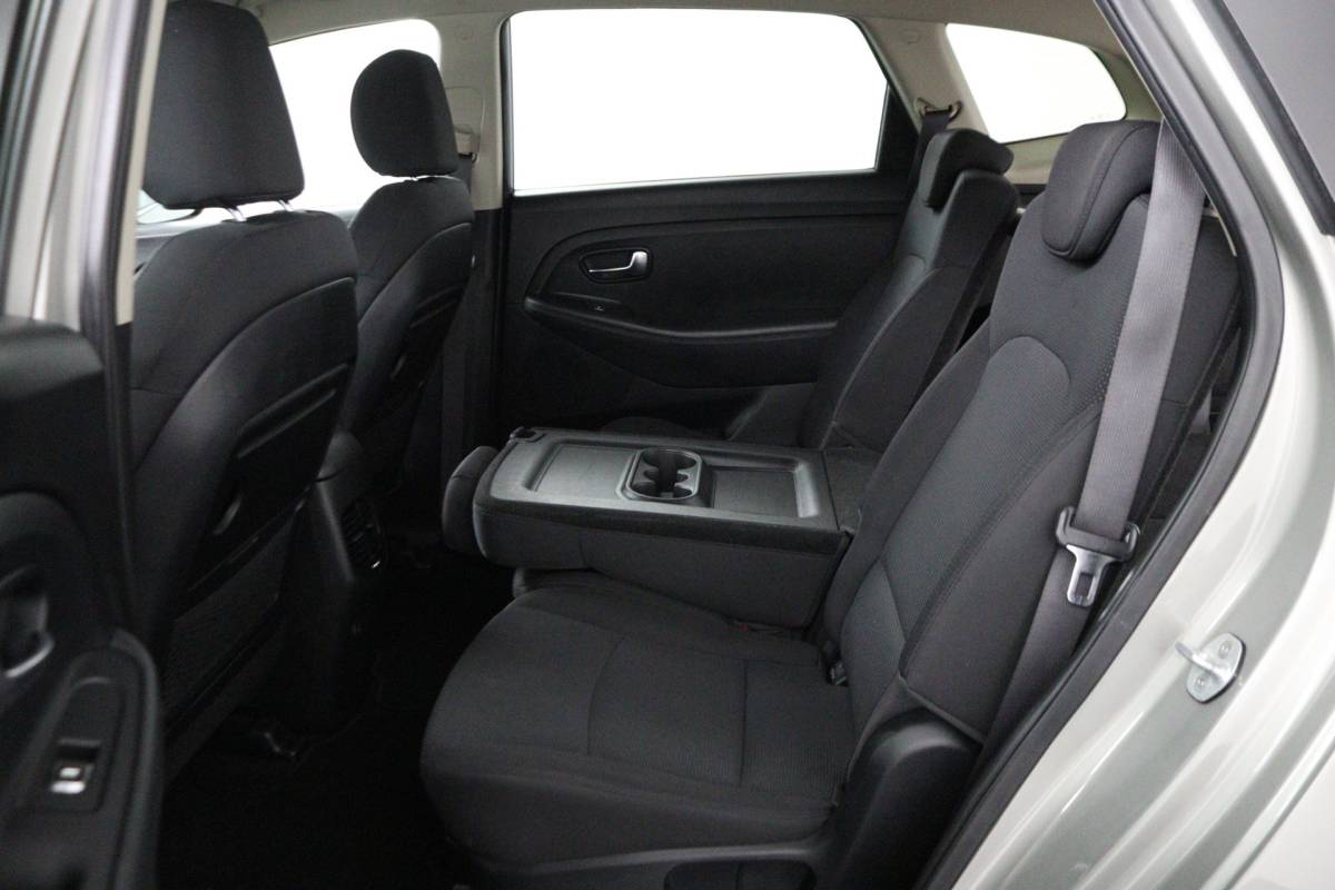 Kia Carens Kia Carens 1.6 GDi DynamicLine MPV 7-zitplaatsen/ECC/Navi