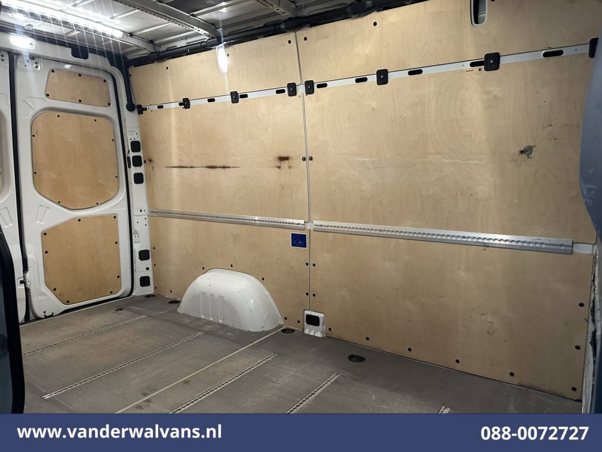 Mercedes-Benz Sprinter Mercedes-Benz Sprinter 315 CDI 150pk 3500kg Trekhaak L2H2 Euro6 Airco | Camera | Apple Carplay | Cruisecontrol Android Auto, Parkeersensoren, Bijrijdersbank