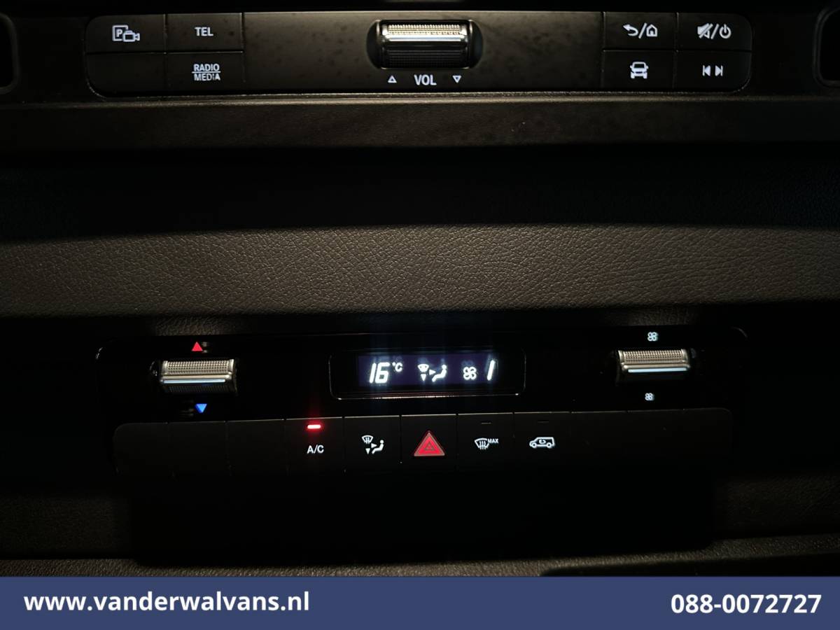 Mercedes-Benz Sprinter Mercedes-Benz Sprinter 315 CDI 150pk 3500kg Trekhaak L2H2 Euro6 Airco | Camera | Apple Carplay | Cruisecontrol Android Auto, Parkeersensoren, Bijrijdersbank