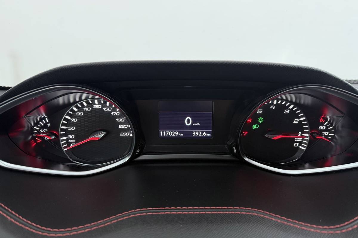 Peugeot 308 Peugeot 308 1.6 e-THP GTi 250 | Org NL | Camera | Stoelverwarming | Denon Audio | Keyless Entry/Start | Stoelmassage |