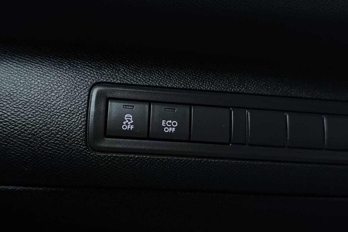Peugeot 308 Peugeot 308 1.6 e-THP GTi 250 | Org NL | Camera | Stoelverwarming | Denon Audio | Keyless Entry/Start | Stoelmassage |