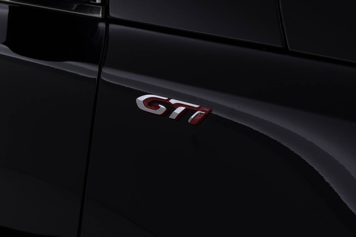 Peugeot 308 Peugeot 308 1.6 e-THP GTi 250 | Org NL | Camera | Stoelverwarming | Denon Audio | Keyless Entry/Start | Stoelmassage |