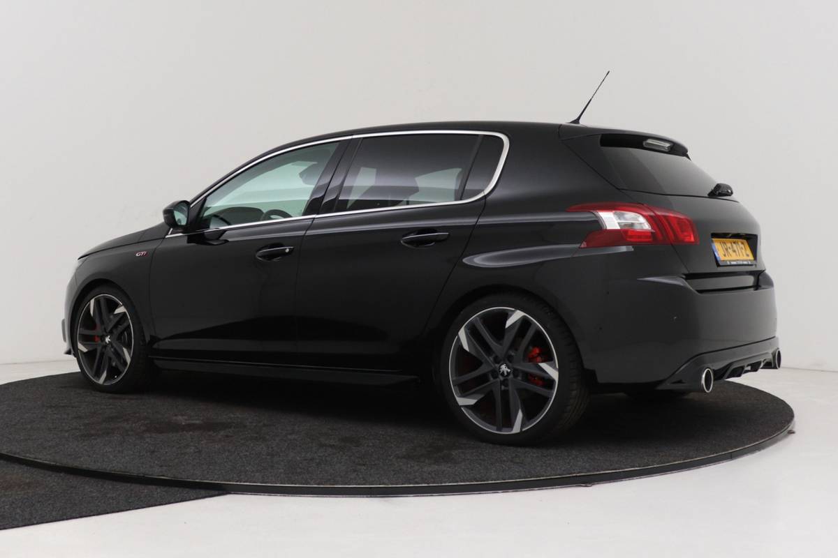 Peugeot 308 Peugeot 308 1.6 e-THP GTi 250 | Org NL | Camera | Stoelverwarming | Denon Audio | Keyless Entry/Start | Stoelmassage |