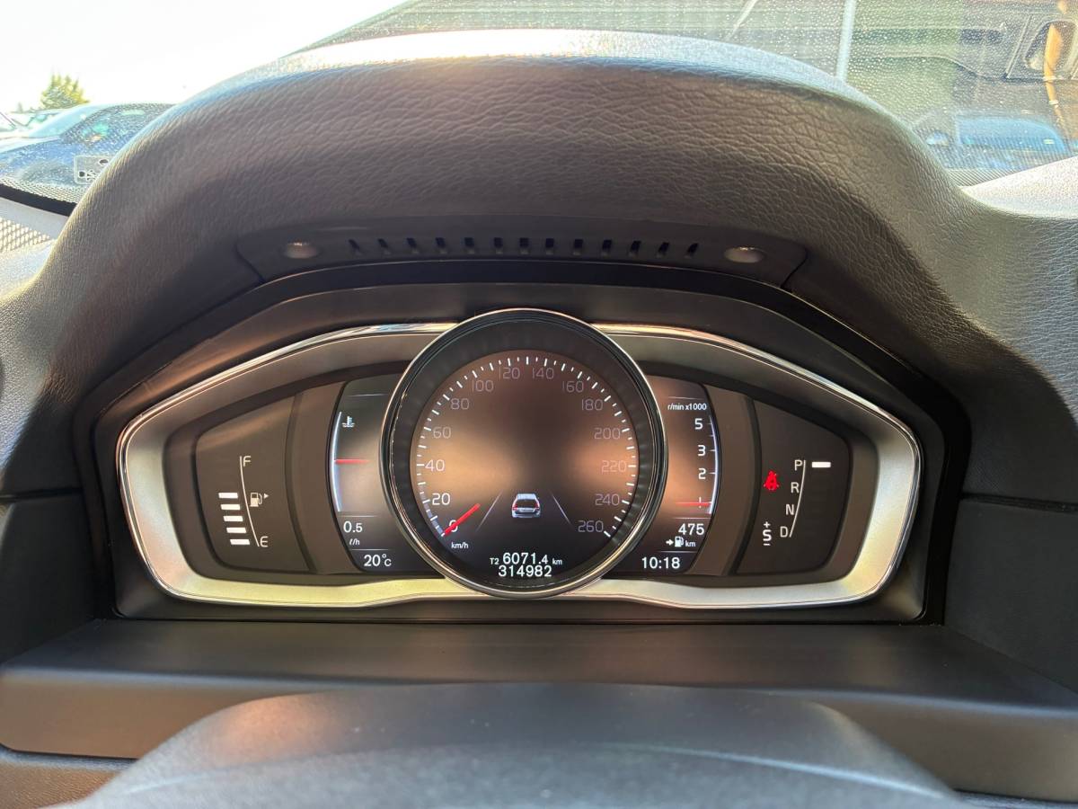 Volvo V70 Volvo V70 2.0 D3 Polar+ | Schuif/kanteldak + Harman/Kardon + Leder Nu € 7.975,-!!!