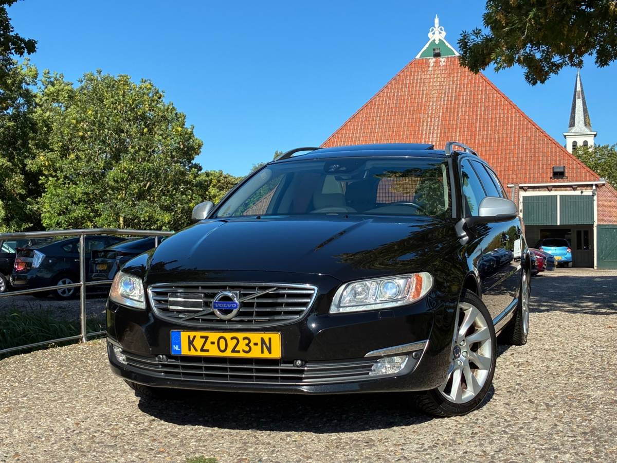 Volvo V70 Volvo V70 2.0 D3 Polar+ | Schuif/kanteldak + Harman/Kardon + Leder Nu € 7.975,-!!!