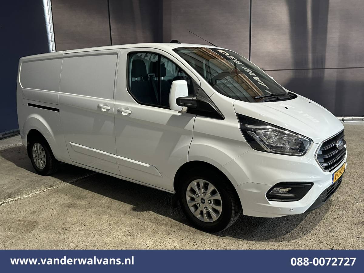 Ford Transit Custom Ford Transit Custom 2.0 TDCI 130pk L2H1 Euro6 Airco | Navigatie | Apple Carplay | LED | Cruisecontrol | 2800kg Trekhaak Android Auto, Verwarmde voorruit, Stoelverwarming, Parkeersensoren, Bijrijdersbank