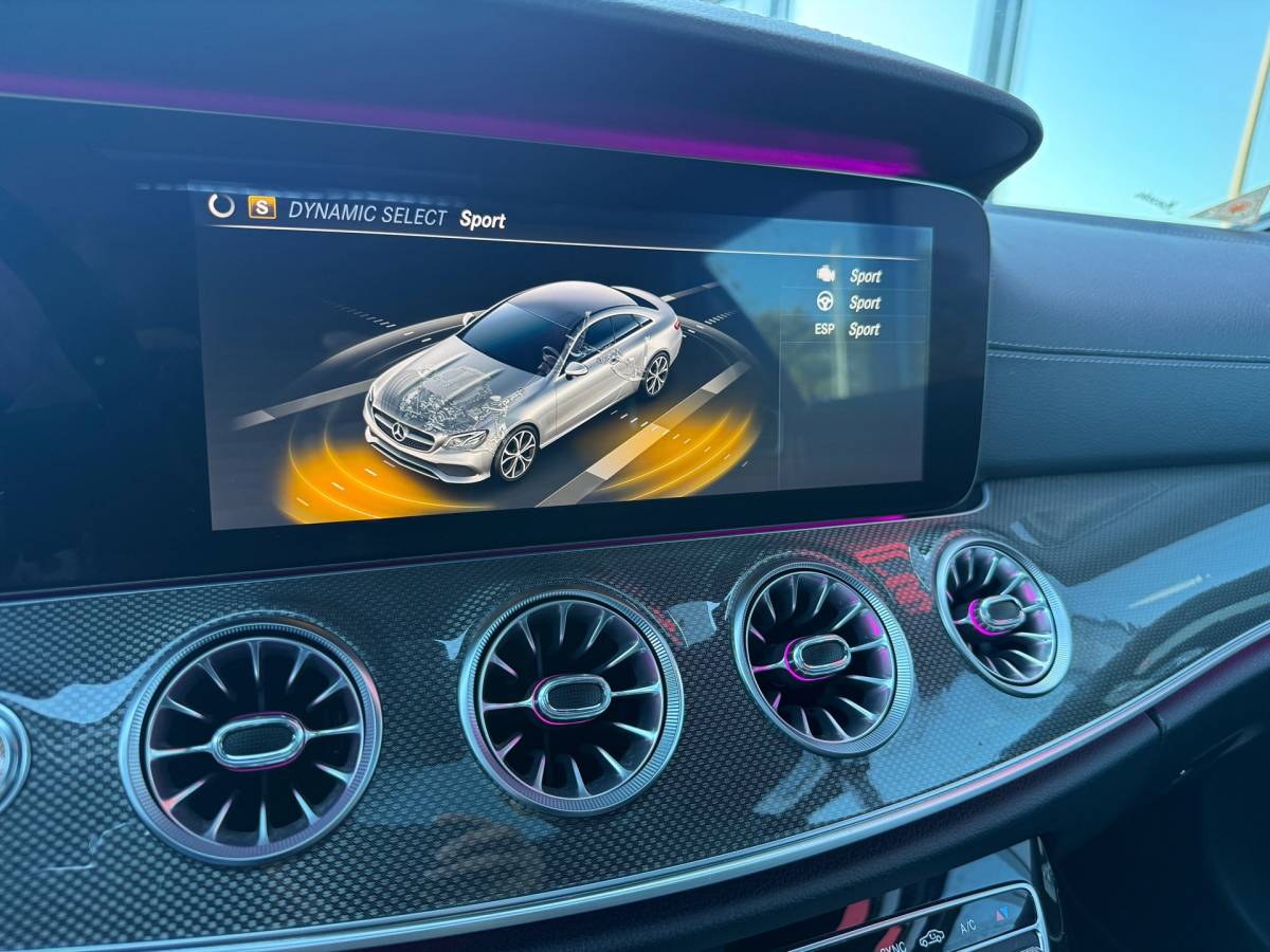 Mercedes-Benz E-Klasse Mercedes-Benz E-klasse Coupé E200 Premium+ AMG HUD Pano Burmester Leder