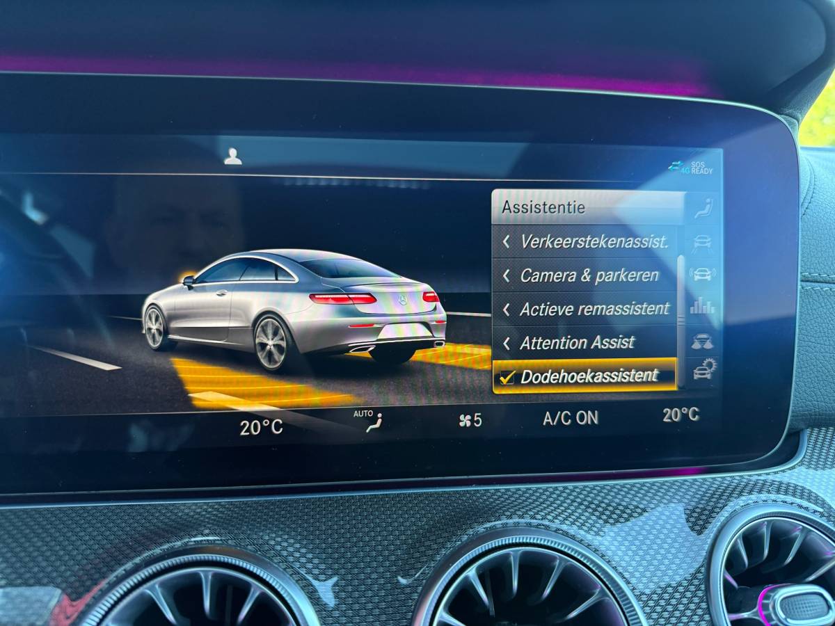 Mercedes-Benz E-Klasse Mercedes-Benz E-klasse Coupé E200 Premium+ AMG HUD Pano Burmester Leder
