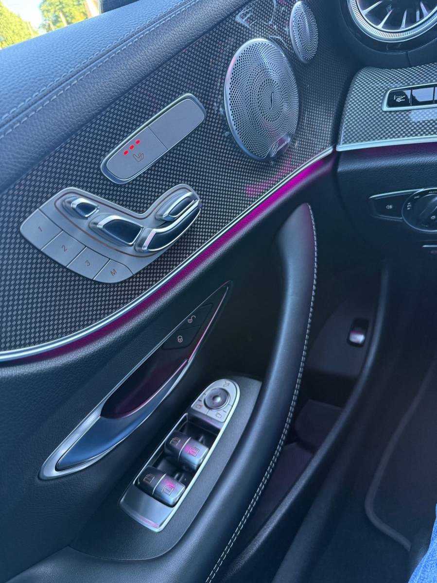 Mercedes-Benz E-Klasse Mercedes-Benz E-klasse Coupé E200 Premium+ AMG HUD Pano Burmester Leder