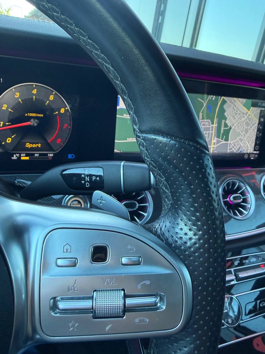 Mercedes-Benz E-Klasse Mercedes-Benz E-klasse Coupé E200 Premium+ AMG HUD Pano Burmester Leder