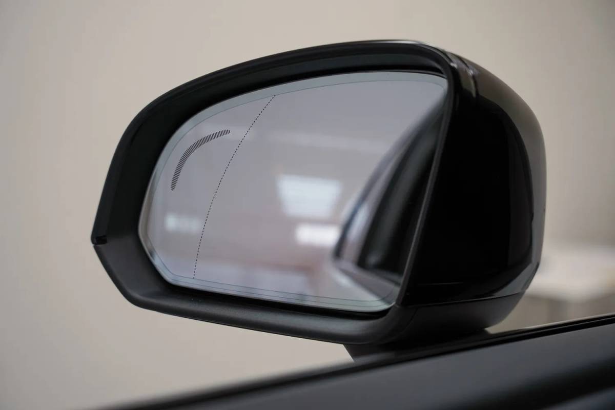 Volvo XC40 Volvo XC40 1.5 T5 Recharge R-Design [ Leder/Alcantara Apple/Android Trekhaak ]