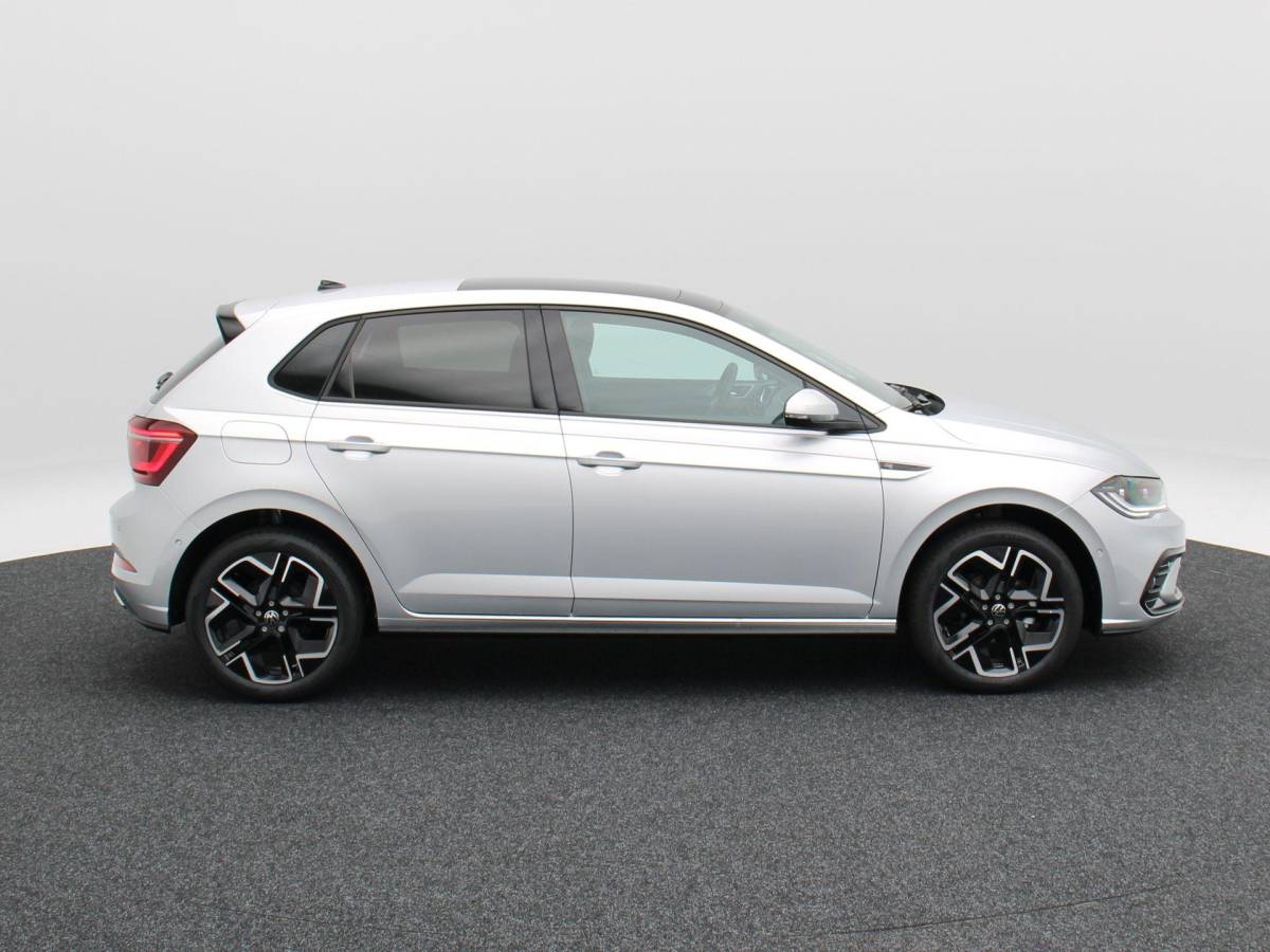 Volkswagen Polo Volkswagen Polo R-Line Edition 1.0 TSI 95 PK | Panoramdak | Dodehoek Detectie | Stoelverwarming | Carplay |