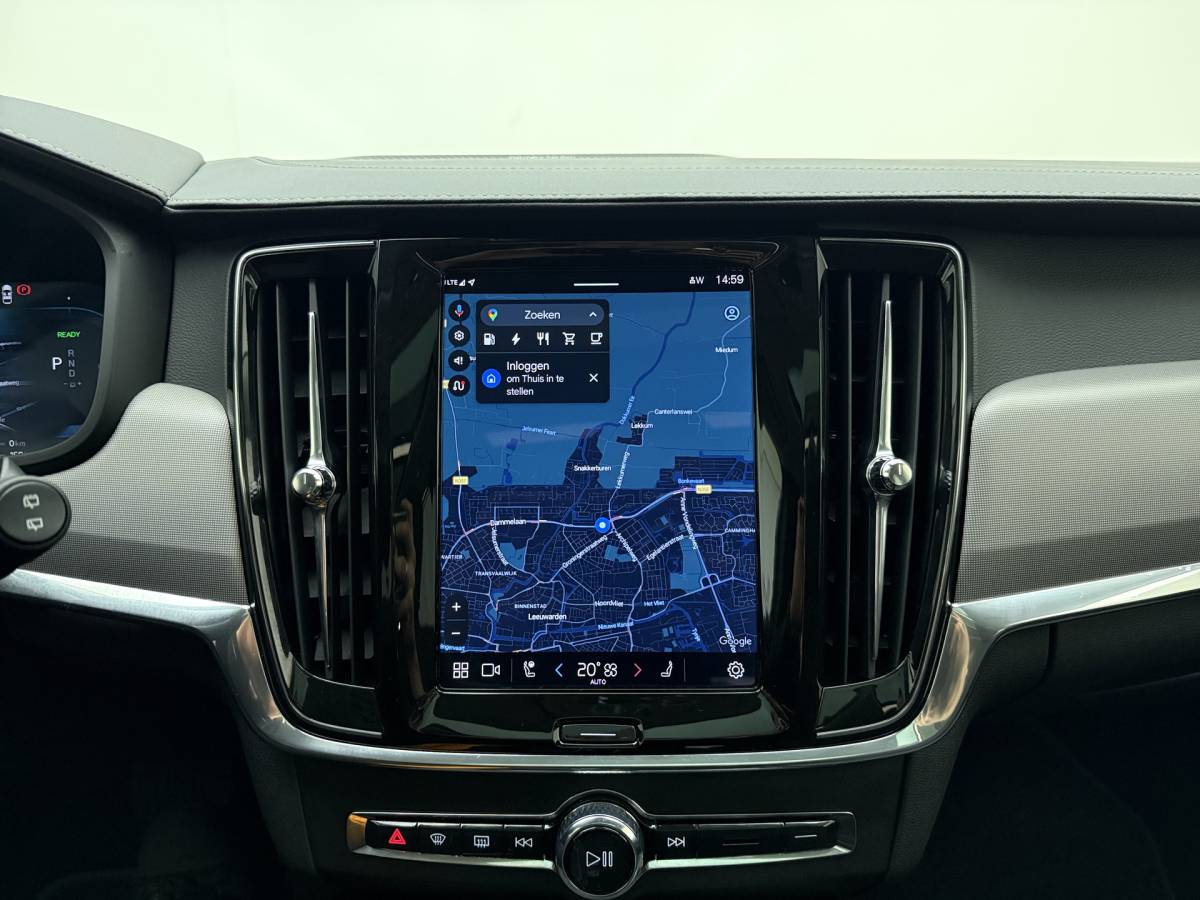 Volvo V90 Volvo V90 T8 AWD 455pk Ultra Dark Panorama dak / HUD / 360 camera / Stoel/- stuurverwarming /