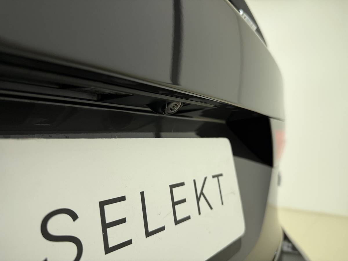 Volvo V90 Volvo V90 T8 AWD 455pk Ultra Dark Panorama dak / HUD / 360 camera / Stoel/- stuurverwarming /