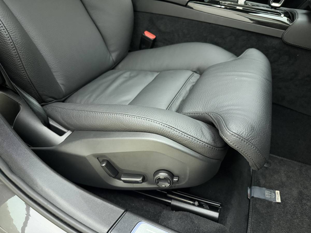 Volvo V90 Volvo V90 T8 AWD 455pk Ultra Dark Panorama dak / HUD / 360 camera / Stoel/- stuurverwarming /