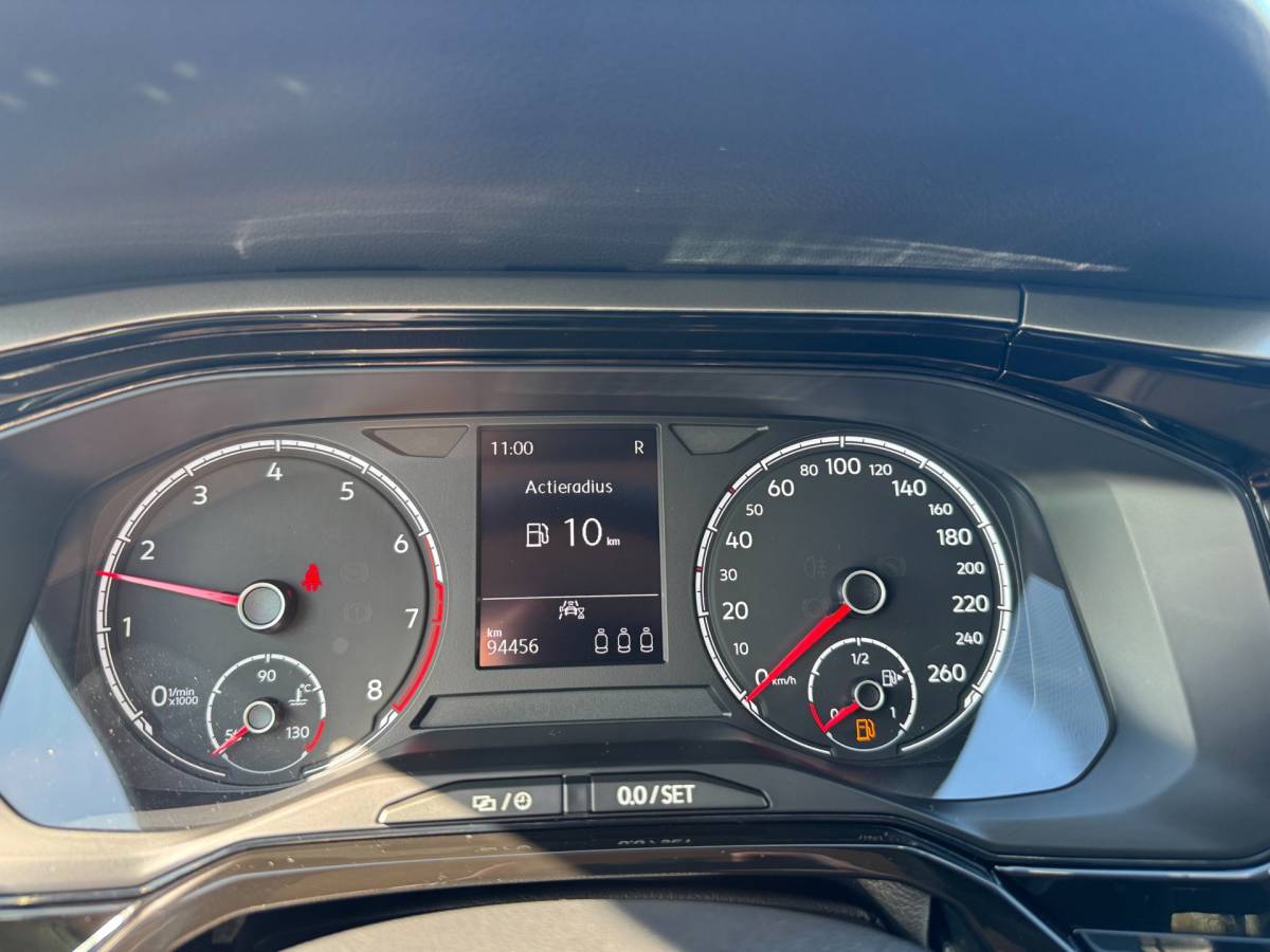 Volkswagen Polo Volkswagen Polo 1.0 TSI DSG 95 PK APPLE CARPLAY Clima Stoelverw.