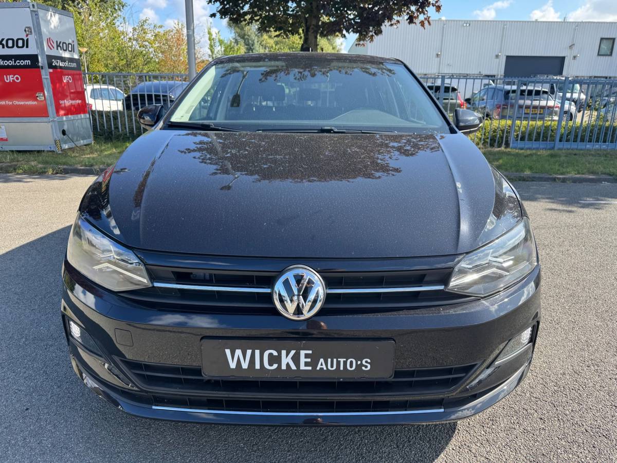 Volkswagen Polo Volkswagen Polo 1.0 TSI DSG 95 PK APPLE CARPLAY Clima Stoelverw.