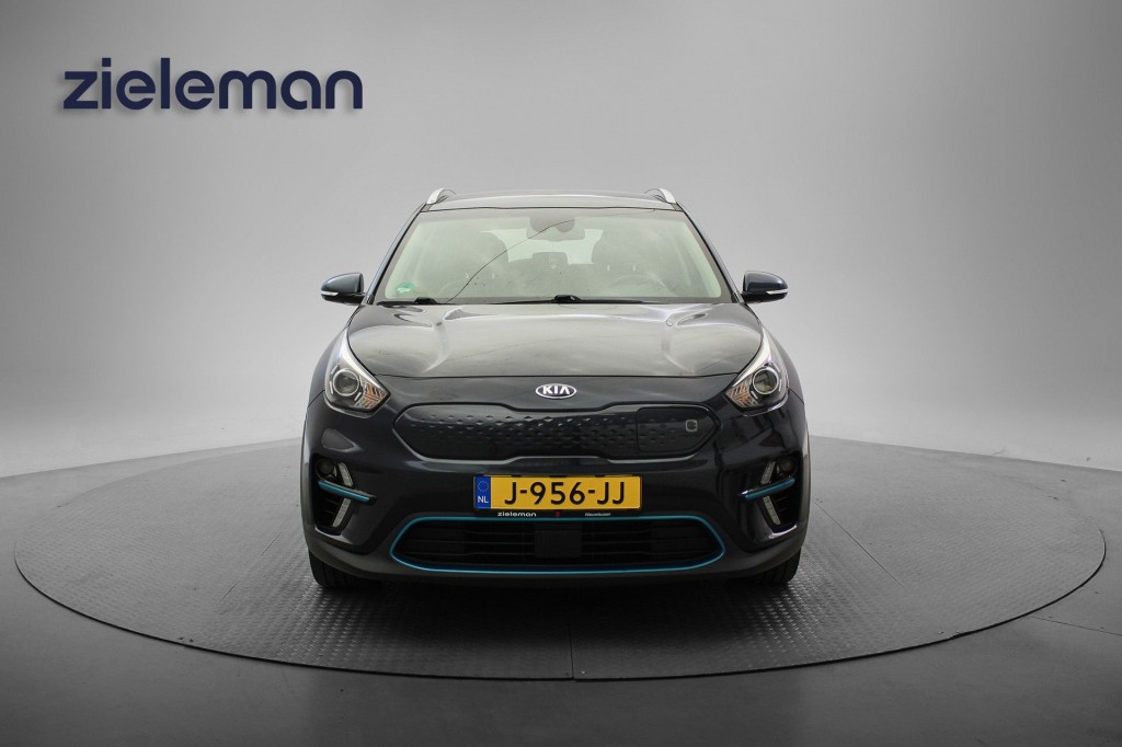 Kia e-Niro Kia Niro E-Niro DynamicLine 64 kWh – Carplay, Camera, Half Leer, Stoelverw.
