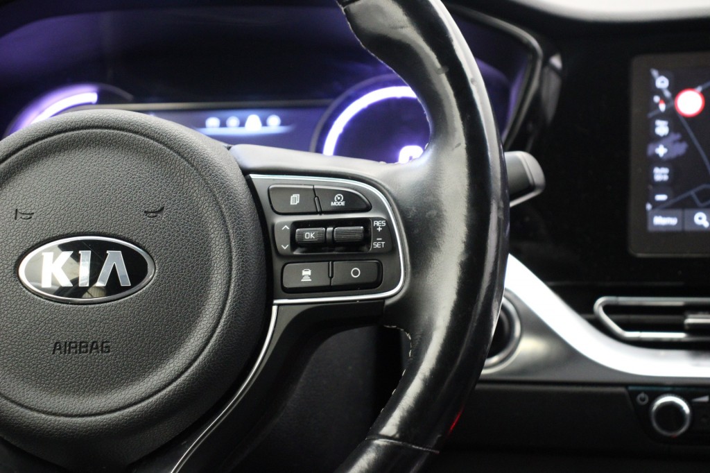 Kia e-Niro Kia Niro E-Niro DynamicLine 64 kWh – Carplay, Camera, Half Leer, Stoelverw.
