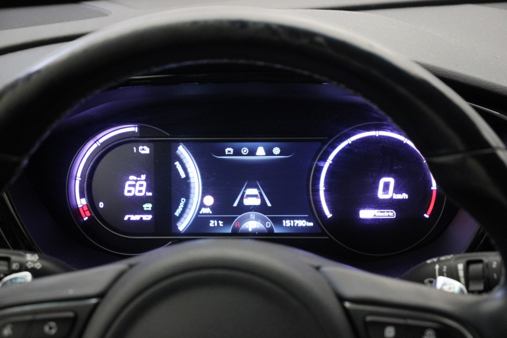 Kia e-Niro Kia Niro E-Niro DynamicLine 64 kWh – Carplay, Camera, Half Leer, Stoelverw.
