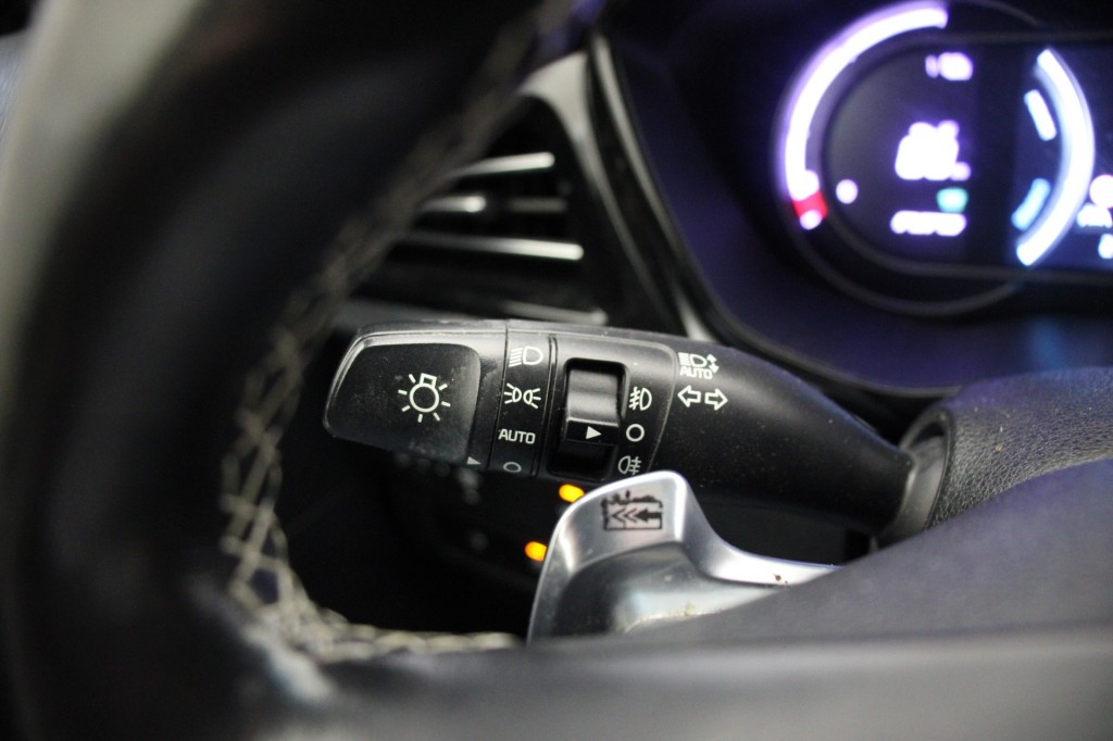 Kia e-Niro Kia Niro E-Niro DynamicLine 64 kWh – Carplay, Camera, Half Leer, Stoelverw.