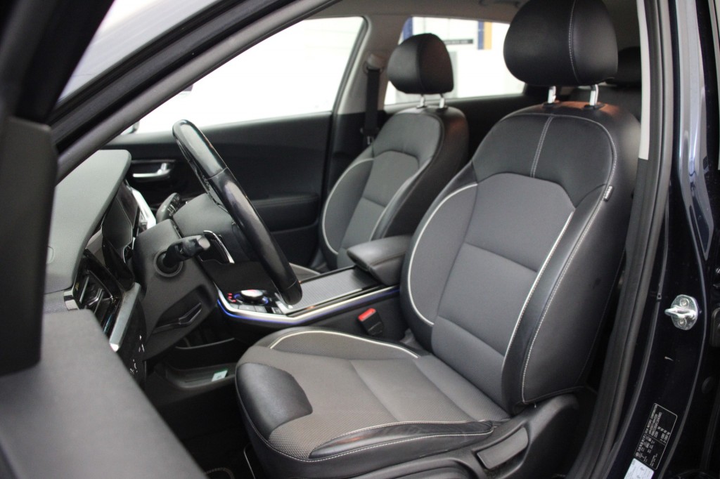 Kia e-Niro Kia Niro E-Niro DynamicLine 64 kWh – Carplay, Camera, Half Leer, Stoelverw.