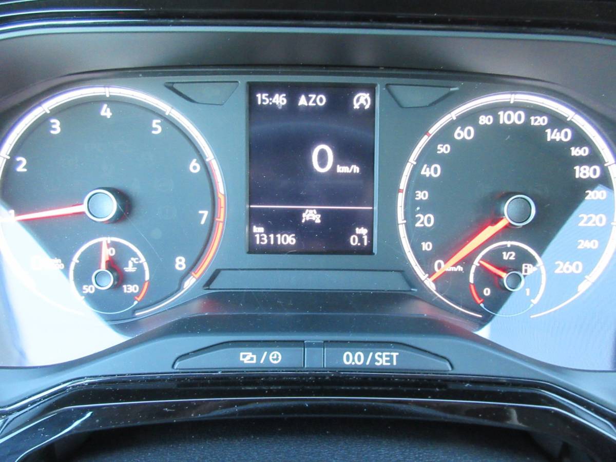 Volkswagen Polo Volkswagen Polo 1.0 TSI Comfortline Business / Clima / PDC / Navi