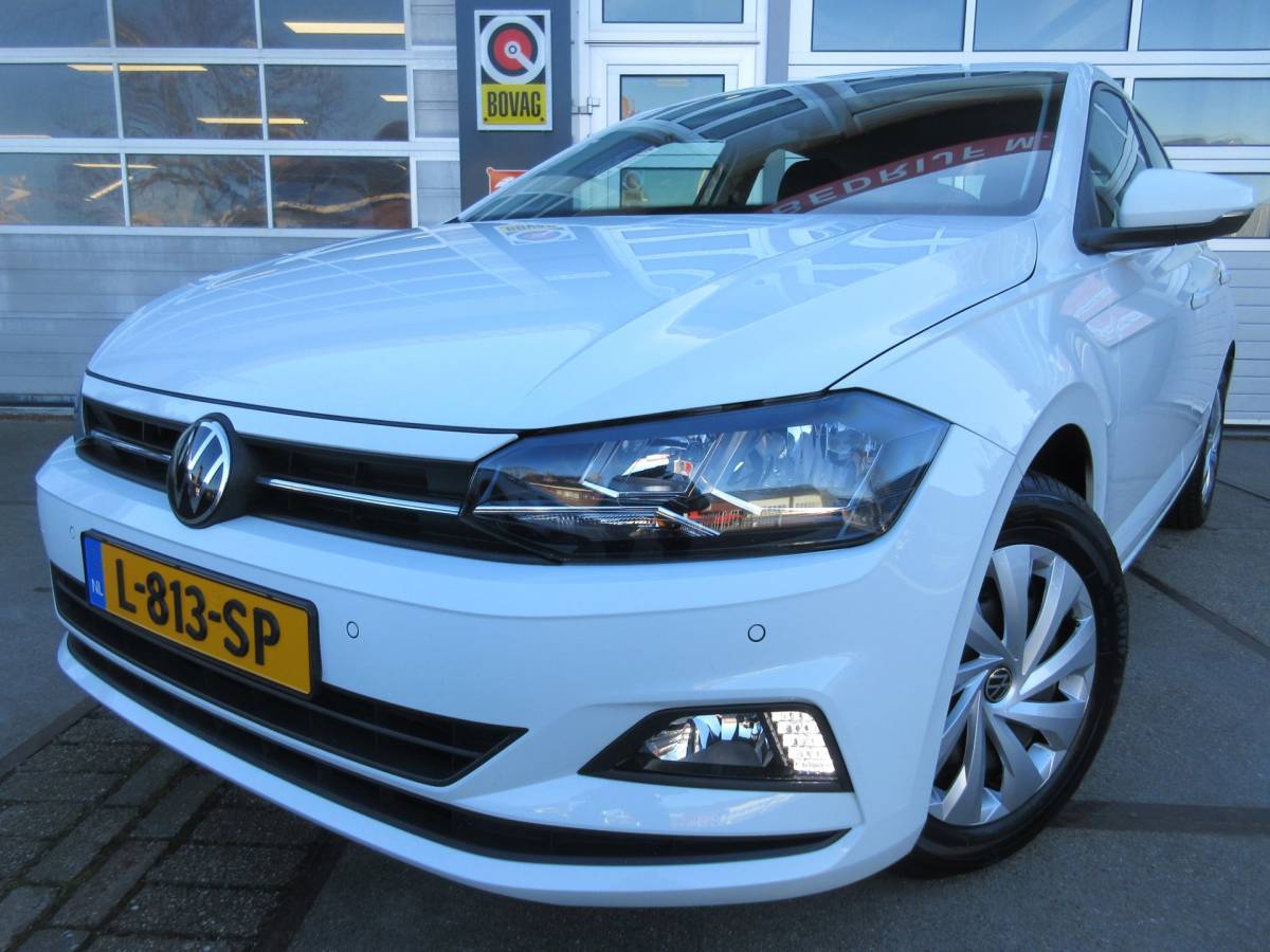 Volkswagen Polo Volkswagen Polo 1.0 TSI Comfortline Business / Clima / PDC / Navi