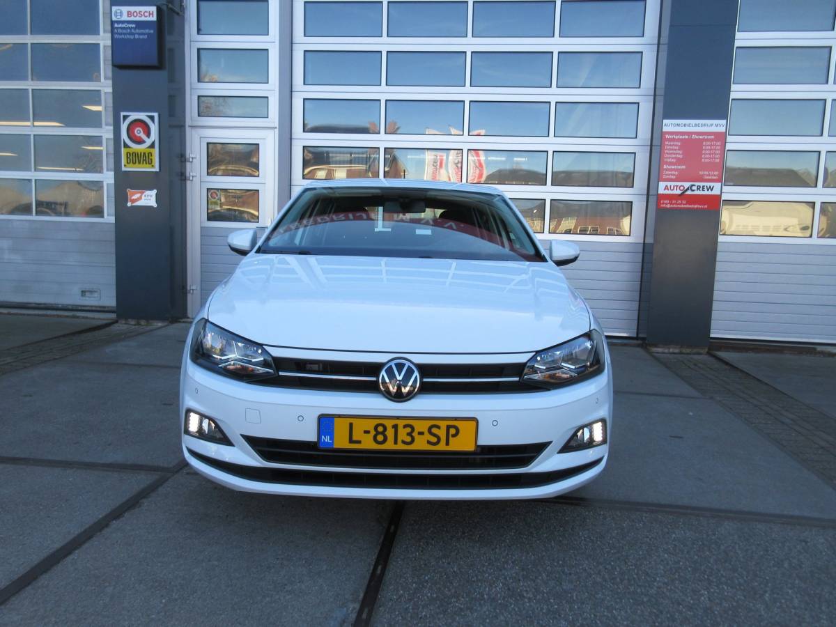 Volkswagen Polo Volkswagen Polo 1.0 TSI Comfortline Business / Clima / PDC / Navi