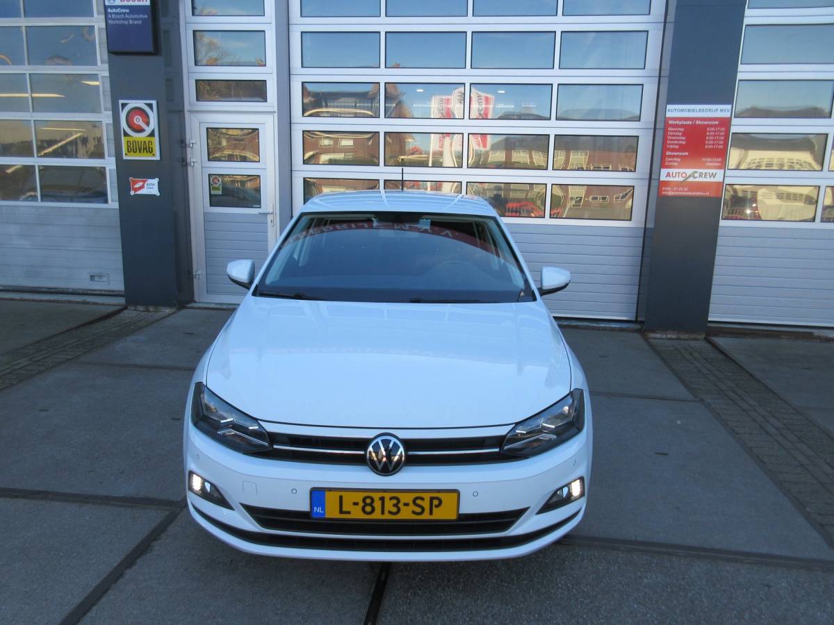 Volkswagen Polo Volkswagen Polo 1.0 TSI Comfortline Business / Clima / PDC / Navi
