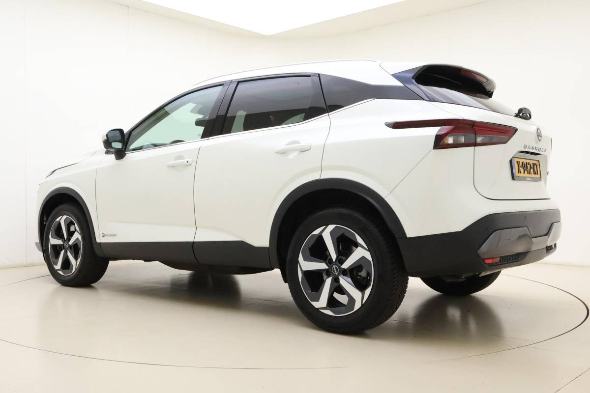 Nissan QASHQAI Nissan Qashqai 1.5 e-Power N-Connecta | Panoramadak | Navigatie | Climate Control | camera | Keyless entry en start