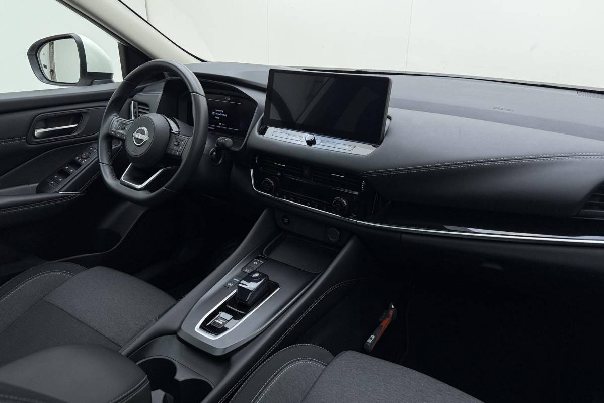 Nissan QASHQAI Nissan Qashqai 1.5 e-Power N-Connecta | Panoramadak | Navigatie | Climate Control | camera | Keyless entry en start