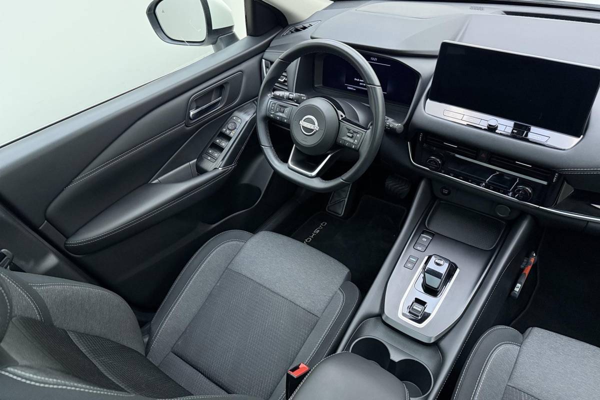 Nissan QASHQAI Nissan Qashqai 1.5 e-Power N-Connecta | Panoramadak | Navigatie | Climate Control | camera | Keyless entry en start